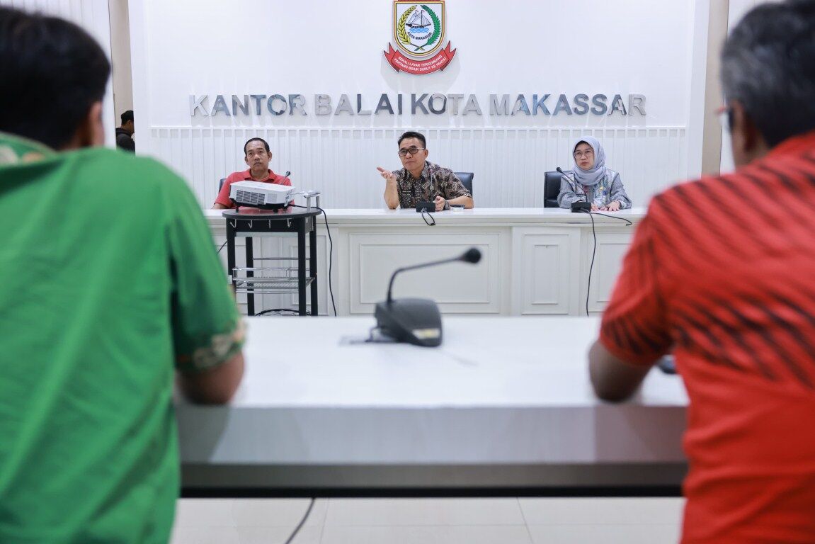 ist
DILAUNCHING--Posyandu Era Baru atau "Posyandu New Era" bakal dilaunching Pemkot Makassar dalam waktu dekat.Pj Sekkot Makassar, Irwan Rusfiady Adnan menekankan pentingnya persiapan matang untuk memastikan kelancaran acara yang akan diresmikan oleh Penjabat Ketua TP PKK Sulsel. 
