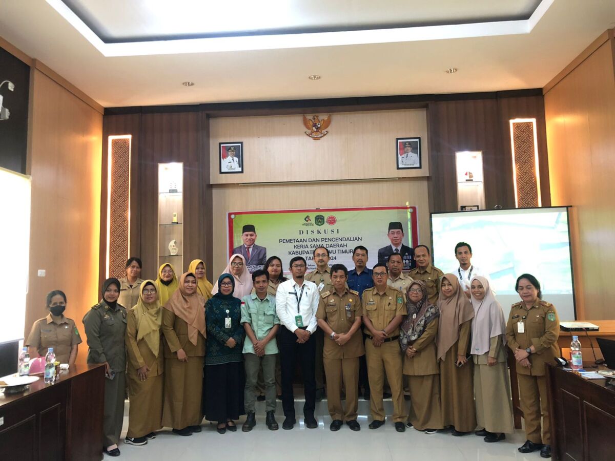 DISKUSI -- Reformer PKA Kabupaten Luwu Timur angkatan V tahun 2024 menggelar diskusi Pemetaan dan Pengendalian Kerjasama Daerah di Aula Kantor Bapelitbangda Lutim baru-baru ini. 
