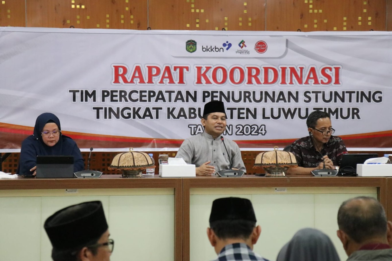STUNTING -- Pjs Bupati Luwu Timur, Jayadi Nas memimpin Rapat Koordinasi (Rakor) Tim Percepatan Penurunan Stunting Tingkat Kabupaten Luwu Timur di Aula Rujab Bupati baru-baruini.  
