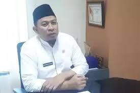 int
Moh Syarief