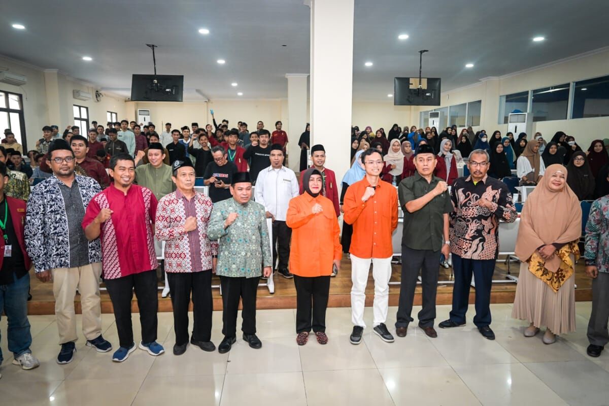 IST
HADIRI DIALOG PUBLIK--Calon wali kota Makassar, Indira Yusuf Ismail menghadiri dialog publik yang diadakan Lembaga Dakwah dan Kebijakan Publik Pimpinan Muhammadiyah Kota Makassar, Minggu (10/11)