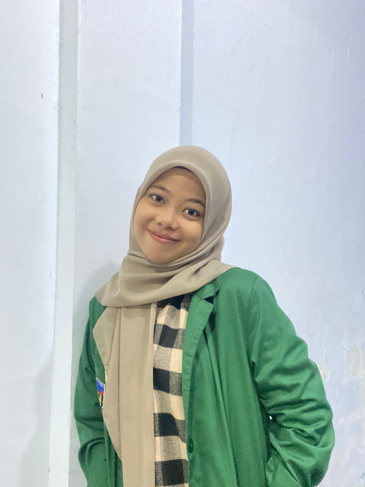 Nurul Zakinah Alwi Rajab 
Prodi Ilmu Komunikasi
Fakultas Sastra UMI 