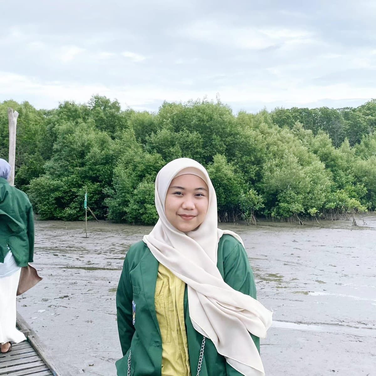 Nur Janna
Prodi Ilmu Komunikasi
Fakultas Sastra UMI 