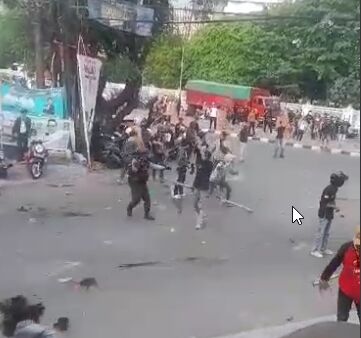 DIA-Andalan Hati Sayangkan Bentrokan