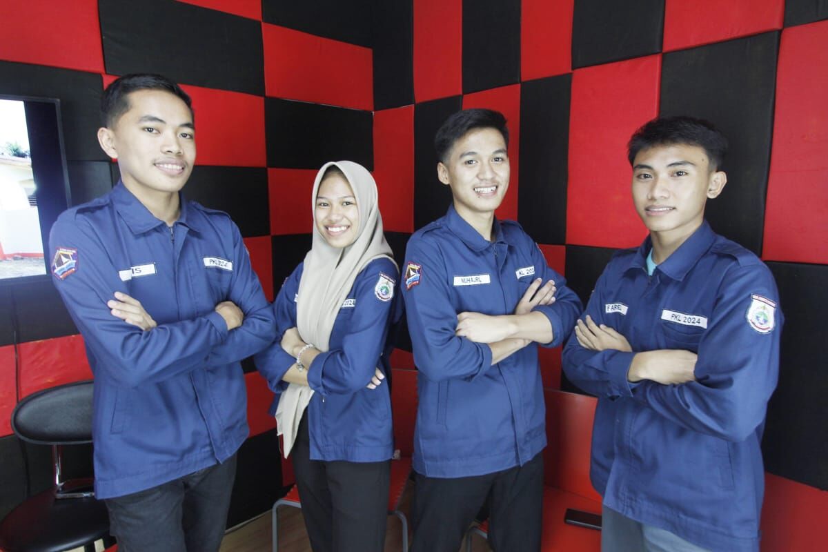Siswa PKL SMK Paku, Sulbar  “Di BKM Kami  Diajari Sangat Wow…”