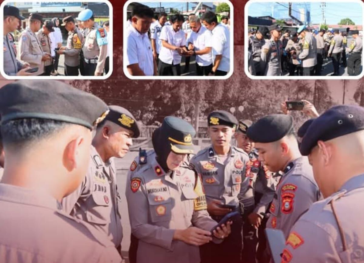 PEMERIKSAAN -- Wakapolres Pelabuhan Makassar, Kompol Nurhaeni, bersama provost melakukan pemeriksaan gawai personel mencari aplikasi judi online di halaman Mapolres Pelabuhan Makassar.
