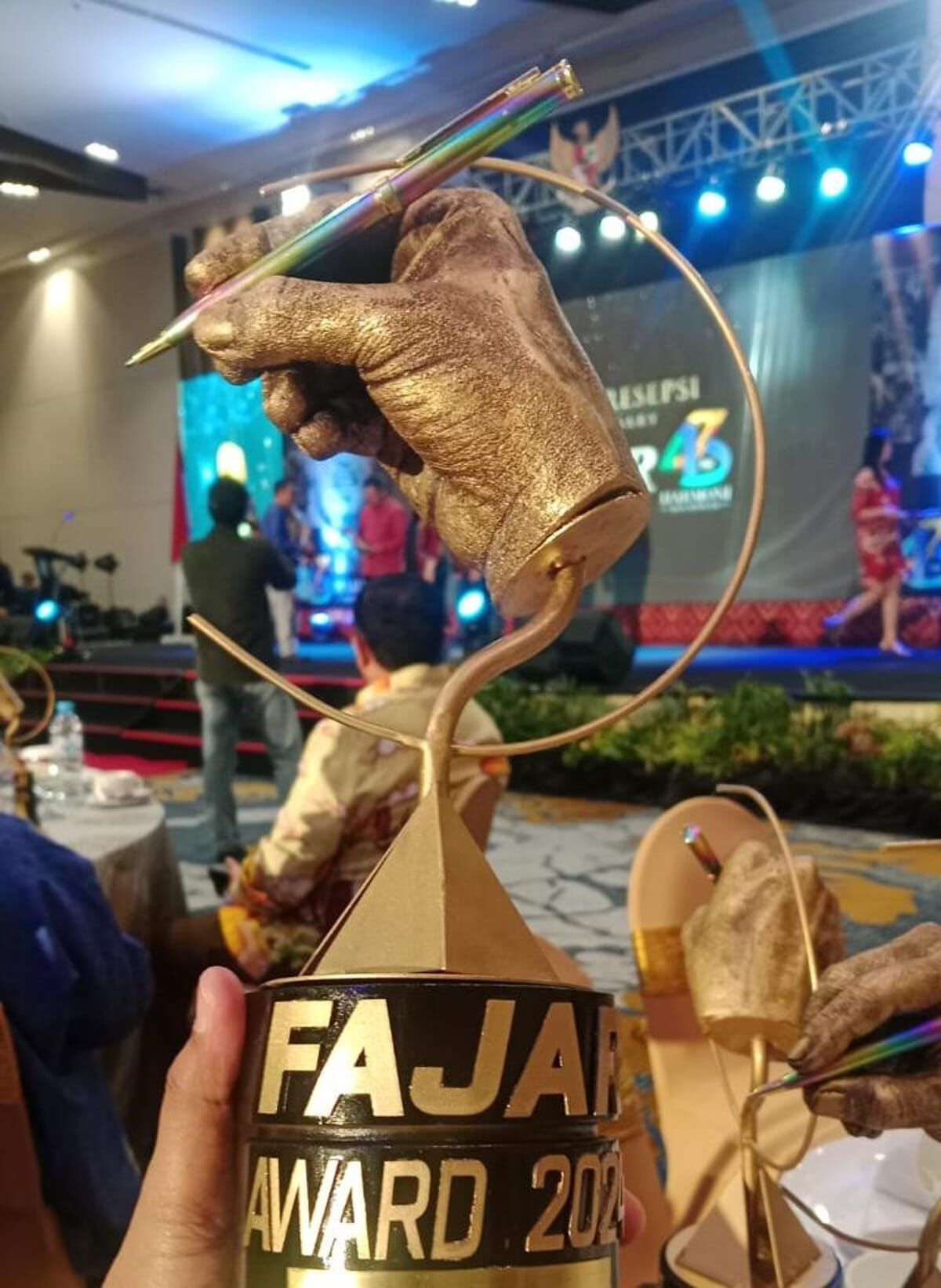 int
Penghargaan Fajar Award 2024
