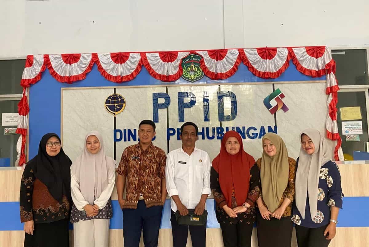 MONEV -- Dinas Perhubungan Kabupaten Luwu Timur, melakukan Monev Implementasi Aksi Perubahan Om Bus melalui Peningkatan Kapasitas Pengelola yang diprakarsai Kabid Angkutan Jalan, Arham Alqaf.
