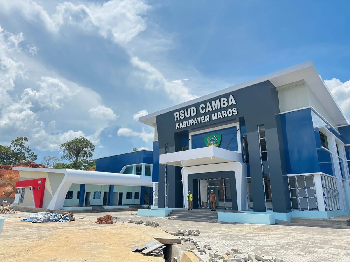 PEMBANGUNAN -- RSUD Camba di Kecamatan Camba yang saat ini masih sedang dalam tahap pembangunan.