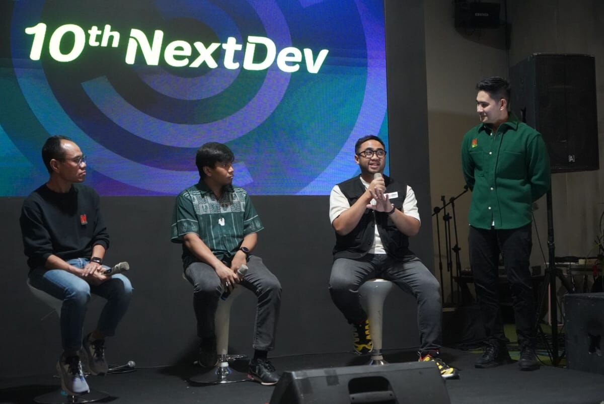 STARTUP NEXTDEV -- Suasana talkshow program Inkubasi Startup NextDev di Ruang Amphiteater, Bikin Bikin Hub, Nipah Park Makassar, Kamis (7/11). Puluhan kalangan gen z dan milenial memenuhi ruangan ini.