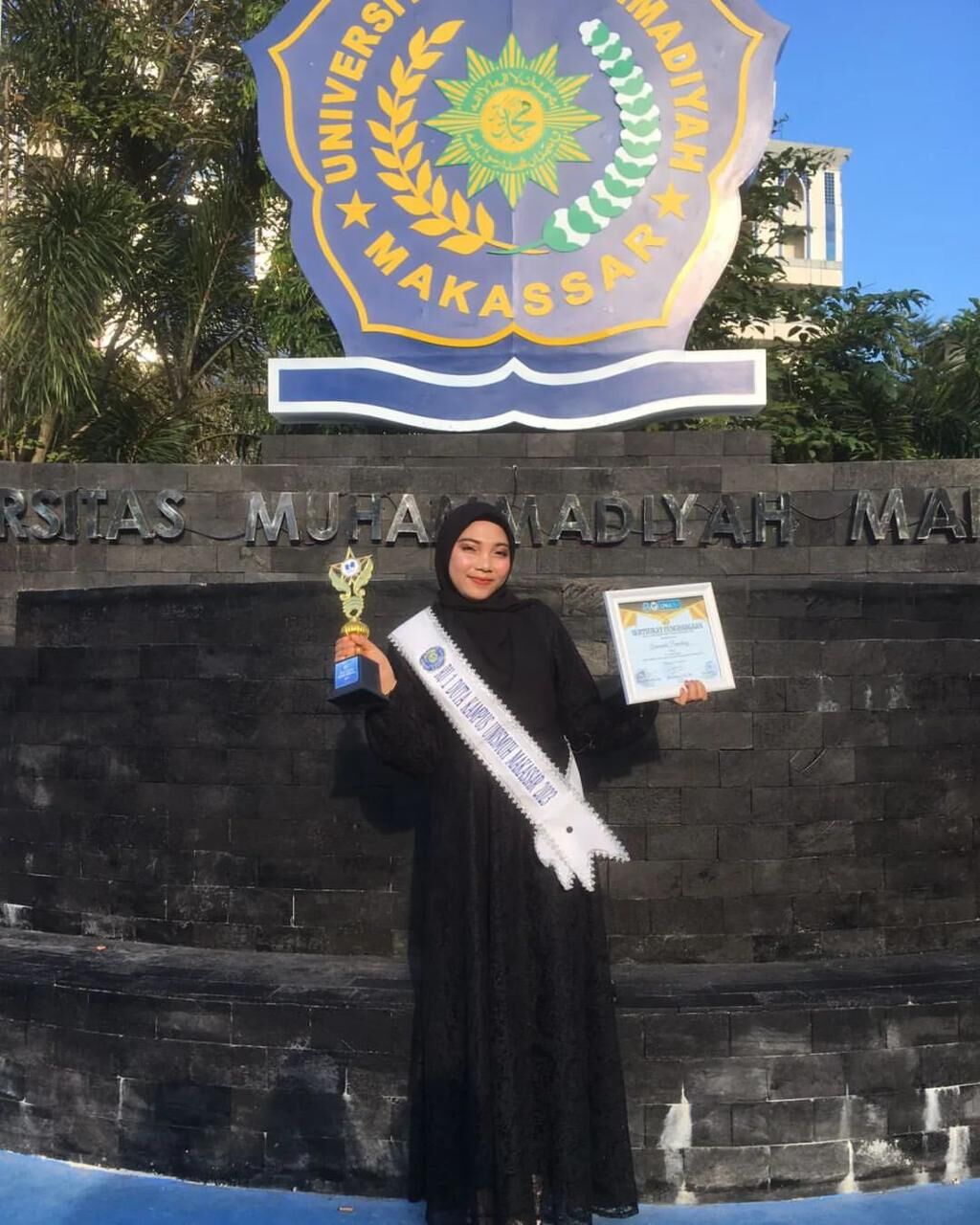 Asminanda Pasindringi
Prodi Ilmu Komunikasi 
FISIP Unismuh Makassar 