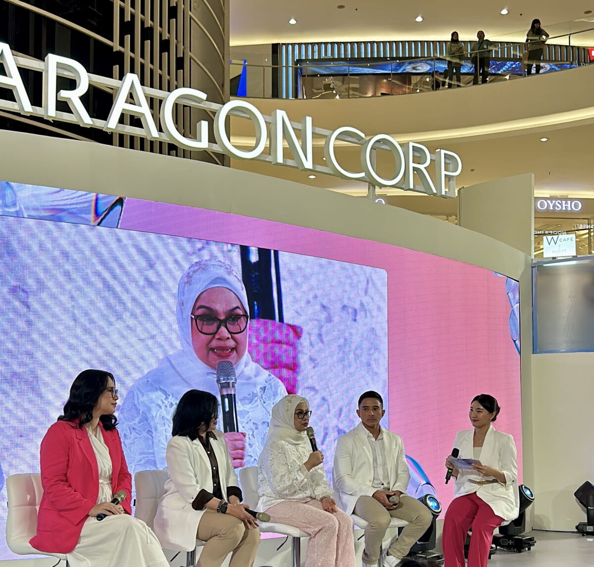 LABORE -- Labore bekerja sama Perdoski saat meluncurkan program LABORE Skin Educator and Research Empowerment.