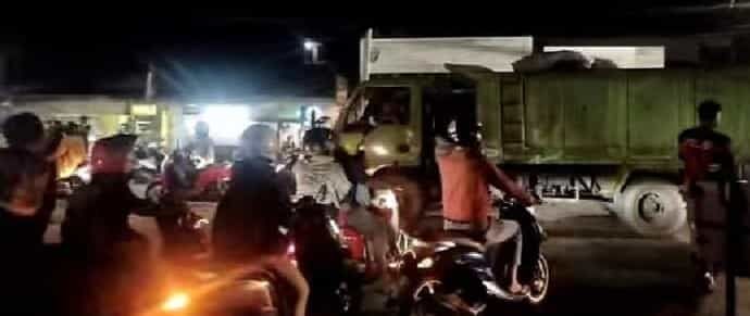 PATORLI -- Personel Polsek Manggala Polrestabes Makassar melaksanakan patroli razia kendaraan berknalpot brong di wilayah hukum Polsek Manggala-Polrestabes Makassar.