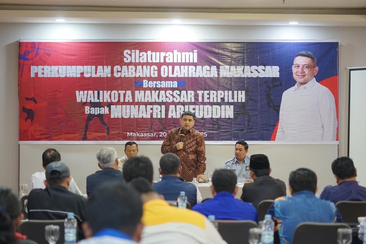 IST
HADIRI SILATURAHMI--Politisi Partai Golkar selaku wali kota Makassar terpilih Munafri Arifuddin menghadiri silaturahmi dengan pengurus cabang olahraga guna mendapatkan saran dan masukan agar perbedaan diinternal KONI Makassar tidak meluas.
