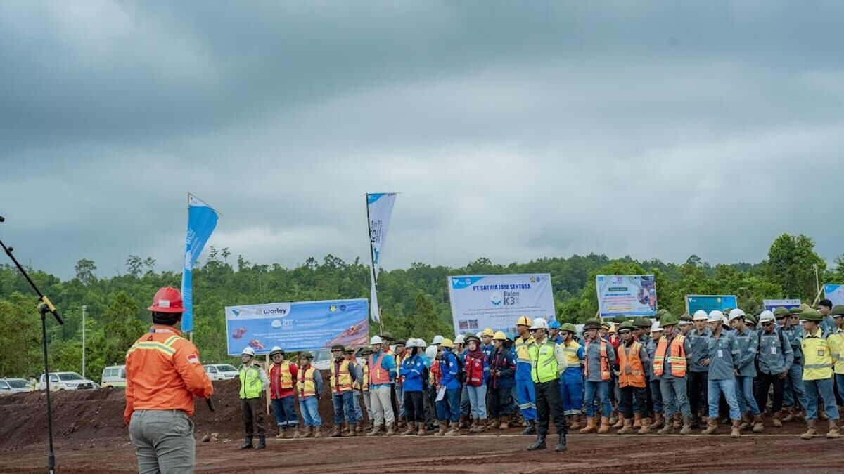 BULAN K3 -- Suasana apel peringatan Bulan Keselamatan dan Kesehatan Kerja (K3) Nasional 2025 di PT Vale Indonesia.
