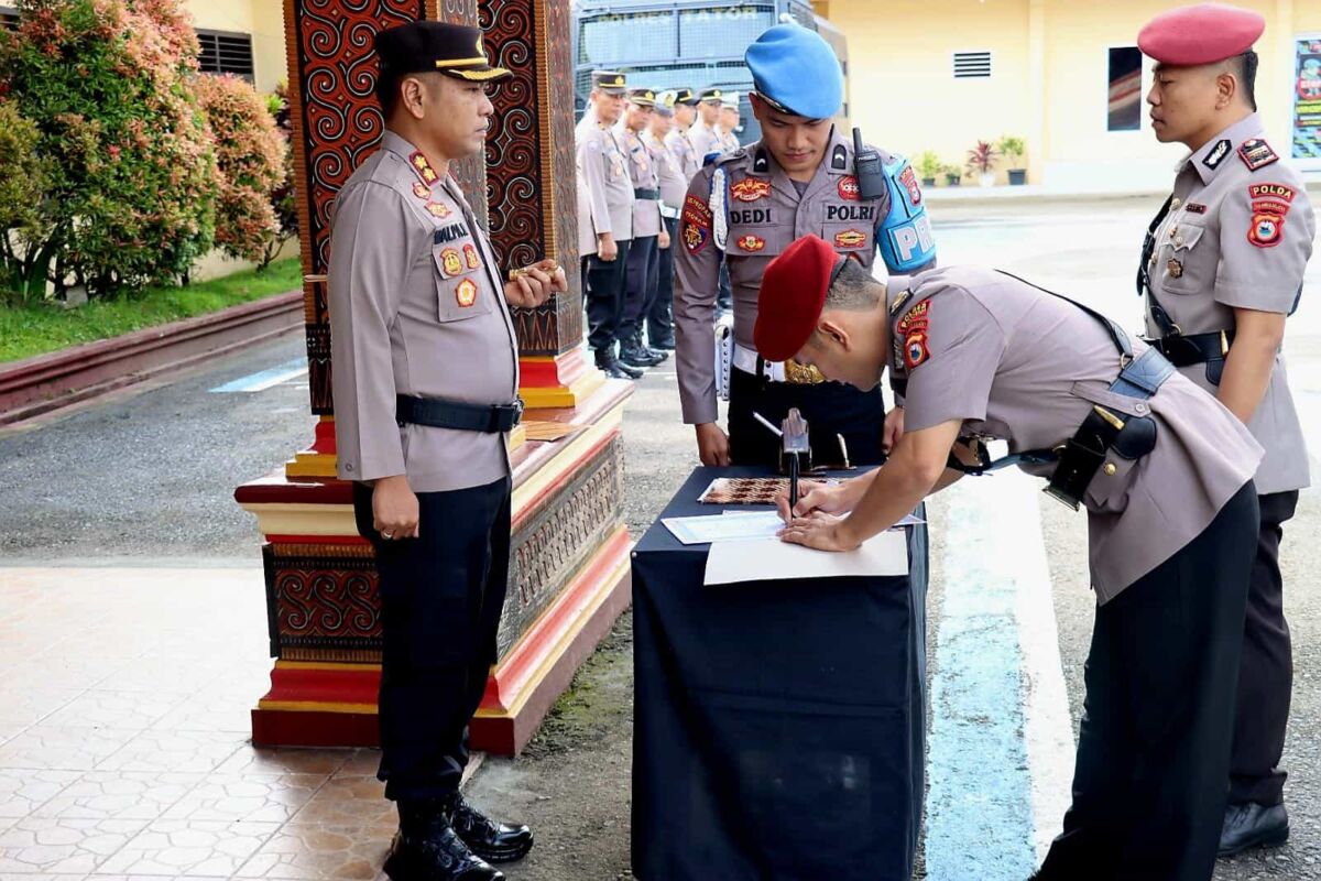 BERGANTI -- Dua jabatan Kasat jajaran Polres Tana Toraja berganti diawal tahun 2025 yakni Kasat Reskrim Kasat Narkoba 
