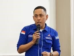 IST
Dr Tri Sulkarnain Ahmad