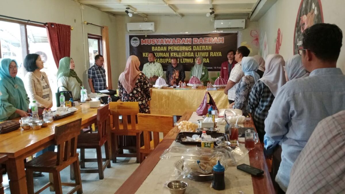 ist
MUSDA--KKLR Kabupaten Luwu Utara menggelar Musyawarah Daerah (Musda) di RM Buguri, Makassar, Minggu (16/2). 
