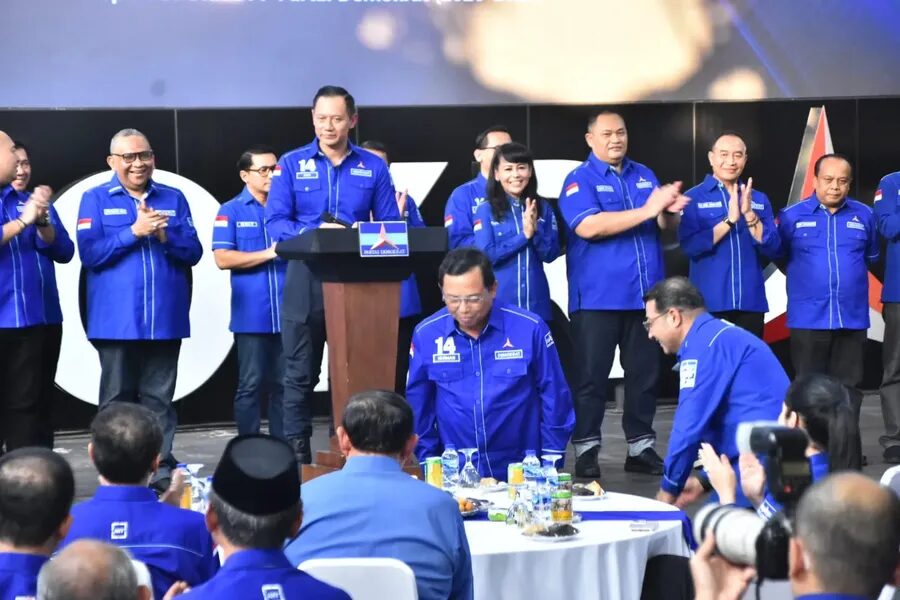 IST
UMUMKAN STRUKTUR--Ketua umum DPP Partai Demokrat AHY mengumumkan struktur kepengurusan hasil kongres 

