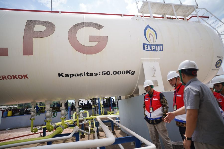IST
INSPEKSI-Satgas Rafi 2025 Pertamina Patra Niaga Regional Sulawesi melakukan inspeksi langsung ke lembaga penyalur BBM dan LPG bersama stakeholder terkait guna memastikan seluruh aspek keamanan, kualitas, kuantitas, serta layanan operasional berjalan dengan baik dan sesuai standar.
