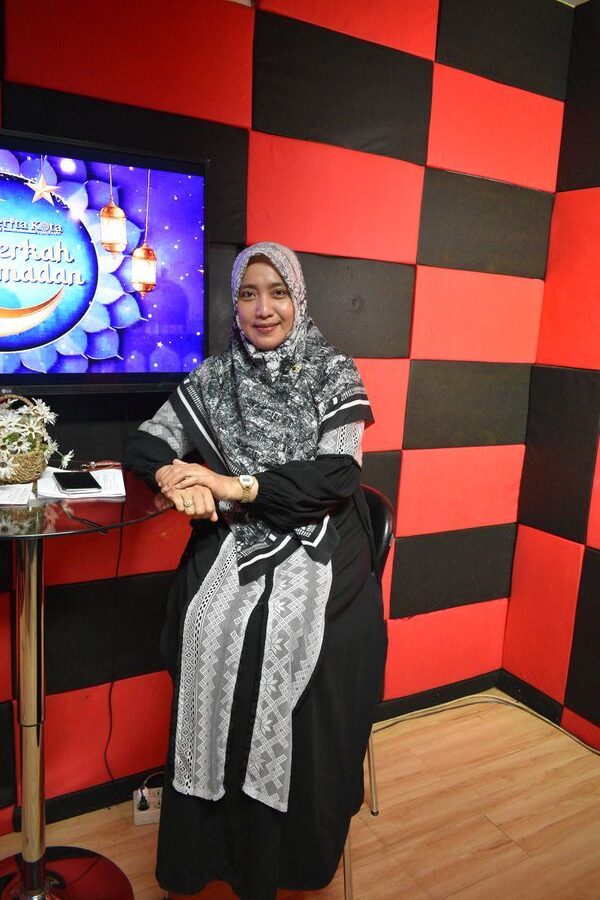 Ustazah Samsinar, Pengurus PP IDMI