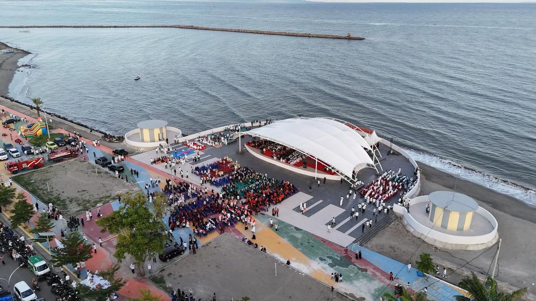 IST
KONSEP MODEREN--Pantai Merpati sebagai city beach gaungnya harus dengan konsep moderen dengan panggungnya, anjungan dan lapak UMKM
