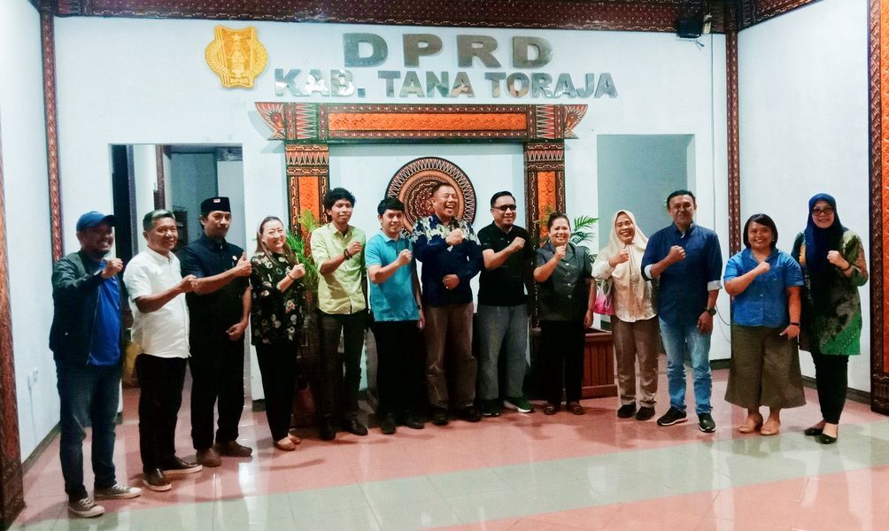 IST
KONSULTASI--Komisi C DPRD Banteng melakukan konsultasi ke DPRD Tana Toraja guna membahas sinkronisasi pelaksanaan program dan kegiatan DPRD
