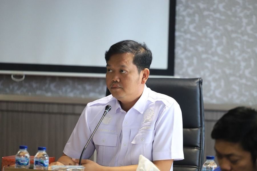 IST
Dr Fadli Ananda 