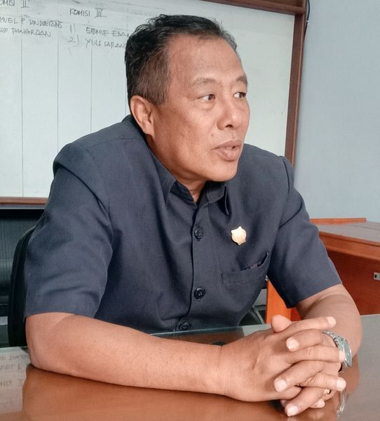 
IST
Leonardus Tallupadang
