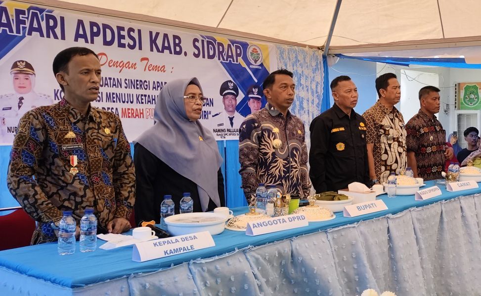 IST
KOMITMEN--Bupati Sidrap, Syaharuddin Alrif menyampaikan komitmennya untuk menjadikan Sidrap sebagai motor ketahanan pangan nasional pada Safari Apdesi. 

