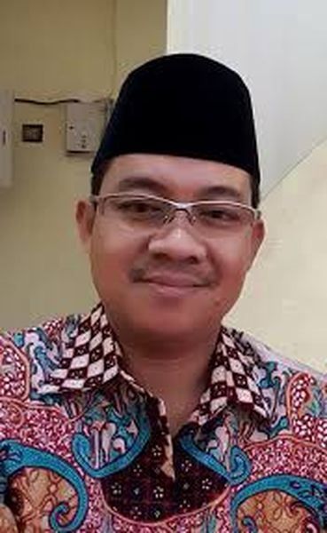 int
Ashar Tamanggong