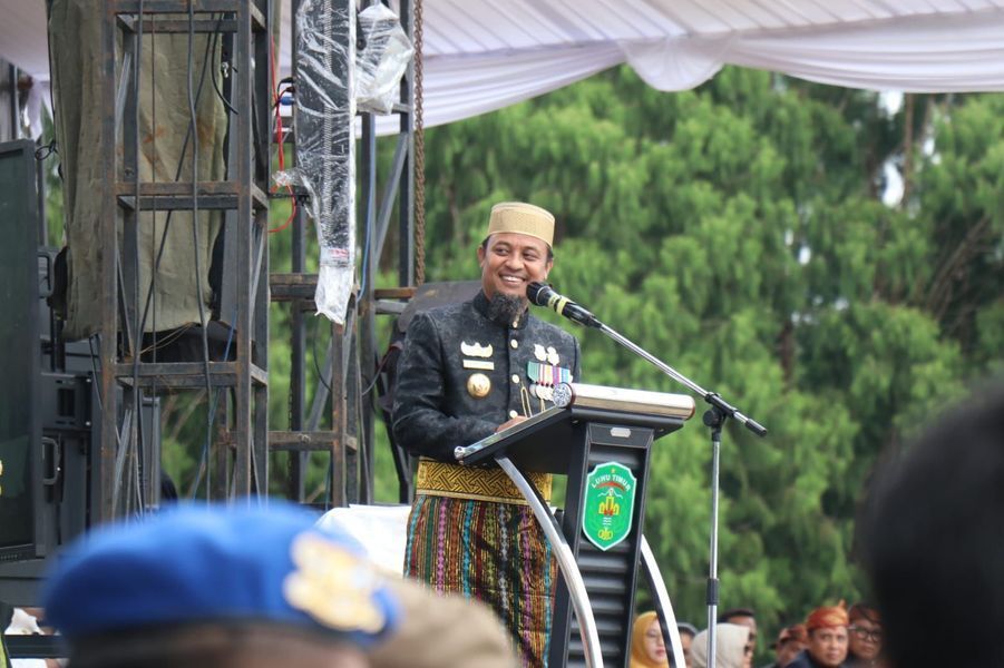 Gubernur Tegaskan Komitmen Bangun Lutim