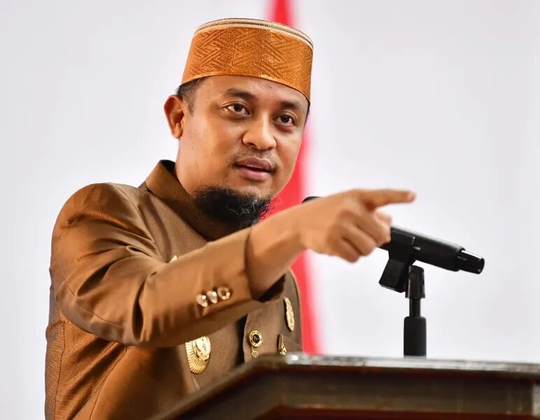 int
Andi Sudirman Sulaiman
