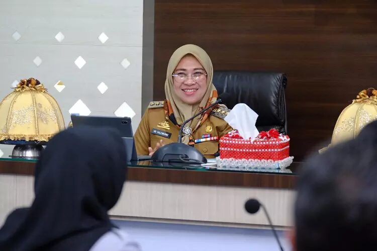 20 Truk Dirazia, Husniah: Saya  tidak Mau Ada Tawar Menawar