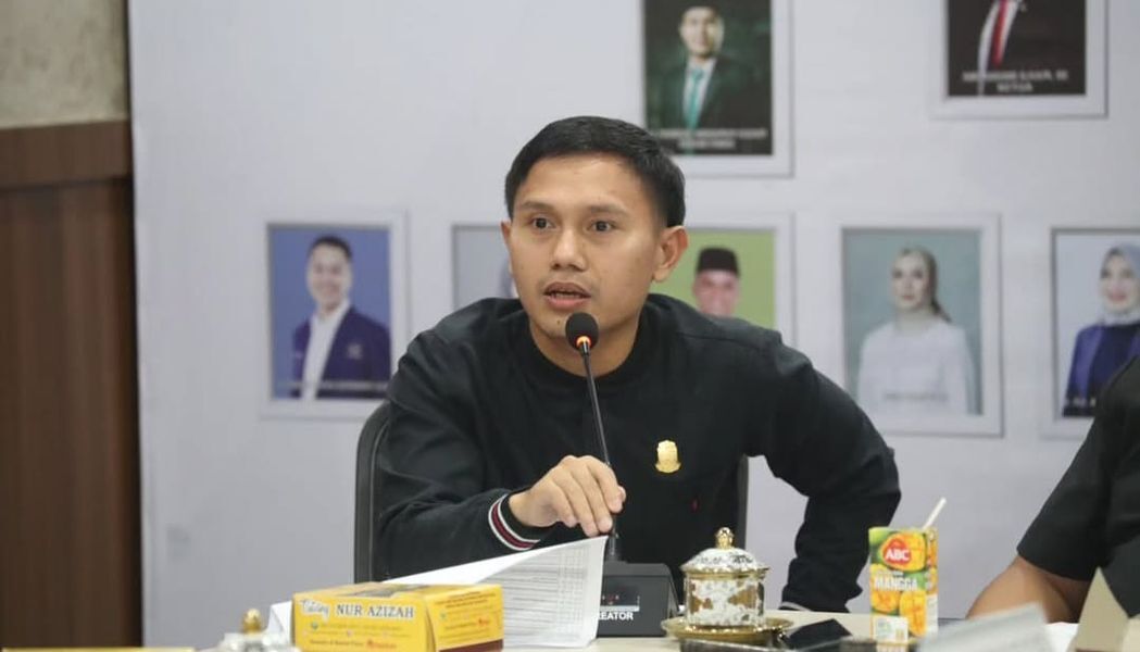 IST
KETERANGAN--Anggota Fraksi PKB DPRD Makassar dr Fahrizal Fahmi Husain memberikan keterangan baru-baru ini 
