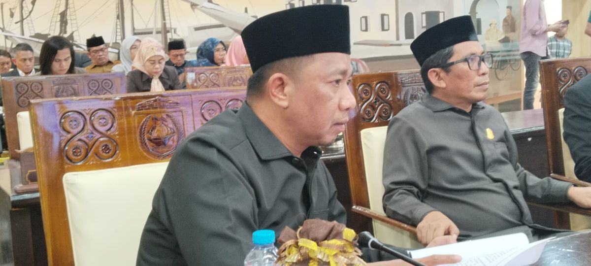 IST
RAPAT--Anggota Fraksi Gerindra DPRD Makassar Kasrudi menyampaikan harapan pada rapat baru-baru ini
