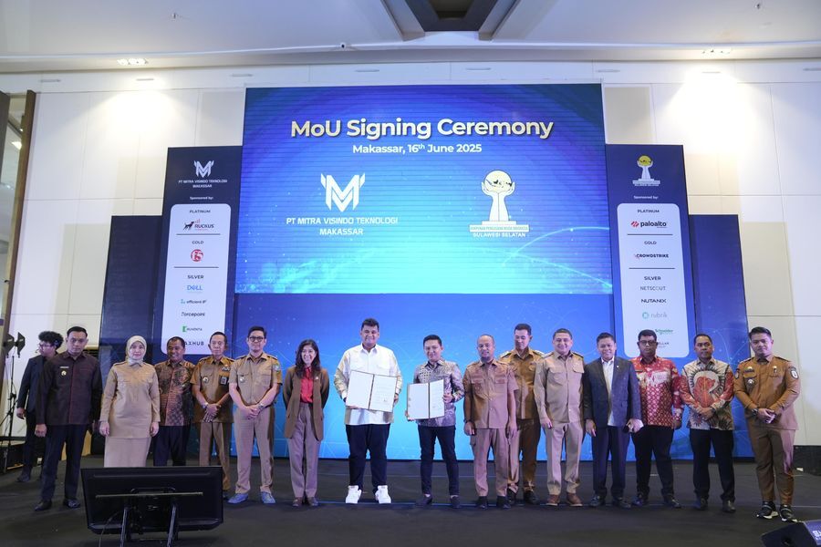 ist
HIPMI--HIPMI menggelar HIPMI X MVP Connect 2025 dengan tema “Beyond Limits:AI for Next Gen Digital, Transformation, Senin (16/6), di Hotel Claro Makassar yang dibuka langsung Menteri KOMDIGI, Mutia Hafid.
