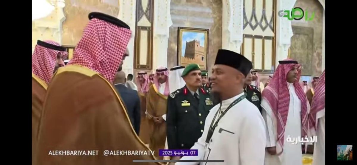 ist
HADIRI--Gubernur Sulsel, Andi Sudirman Sulaiman menghadiri undangan resmi Kerajaan Arab Saudi dalam jamuan kehormatan yang digelar di Istana Mina, bertepatan dengan pelaksanaan ibadah haji 1446 H/2025 M.
