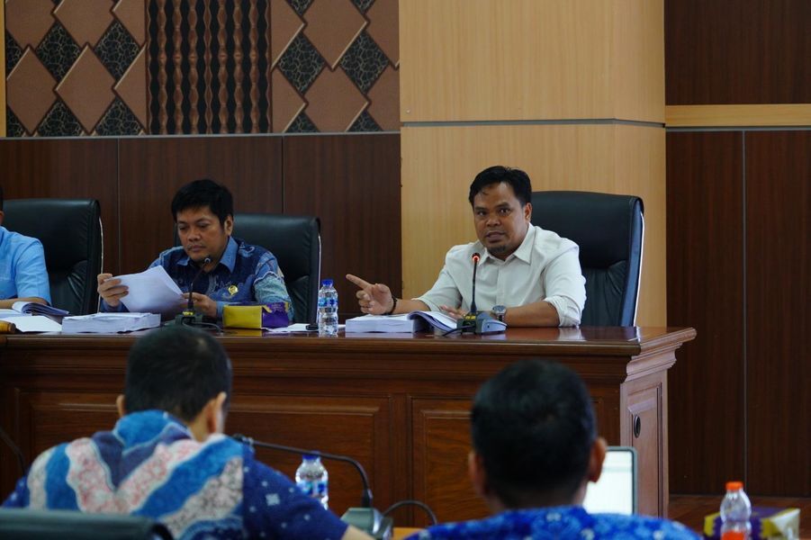 IST
GELAR RDP--Pansus DPRD Provinsi Sulawesi Selatan kembali menggelar rapat RDP terkait pembahasan Ranperda tentang RPJMD Provinsi Sulsel tahun 2025–2029, Kamis (17/7)
