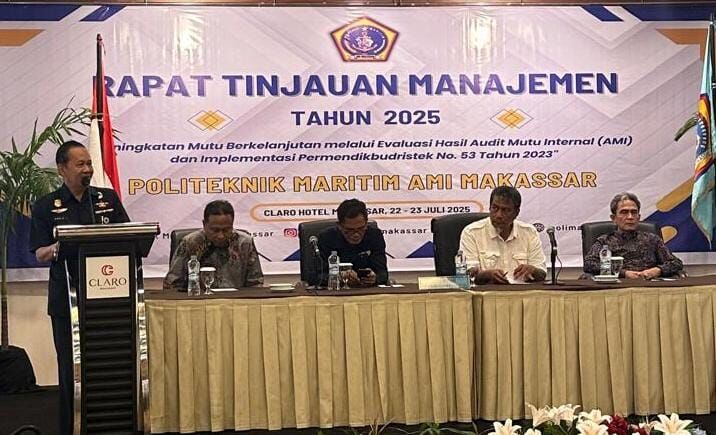 Direktur Polimarim AMI Makassar Dr. H Amrin Rani membuka secara resmi pelaksanaan RTM 2025 di Hotel Claro, Selasa, 22 Juli 2025. 