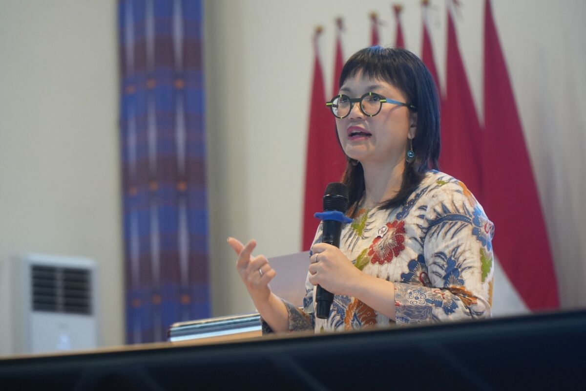 Hadir di Unismuh, Wamendiktisaintek Prof Stella Dorong Dosen Aktif Menulis dan Publikasi Ilmiah