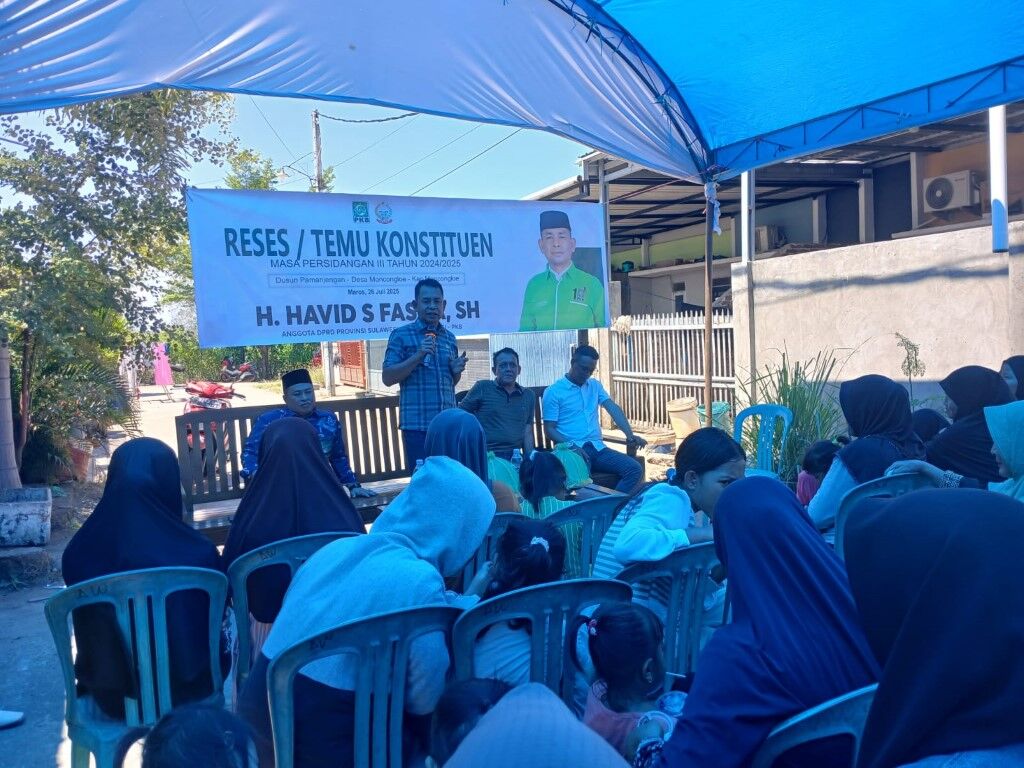 IST
RESES--Anggota Farksi PKB DPRD Sulsel Havid S Fasha melaksanakan reses masa persidangan III tahun 2024/2025 di Dusun Pamanjengan, Desa Moncongloe, Kecamatan Moncongloe, Kabupaten Maros, Sabtu (26/7).
