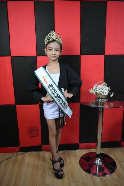 Grace Eunike, Juara Ana’ Dara Daeng Cilik Kota Makassar