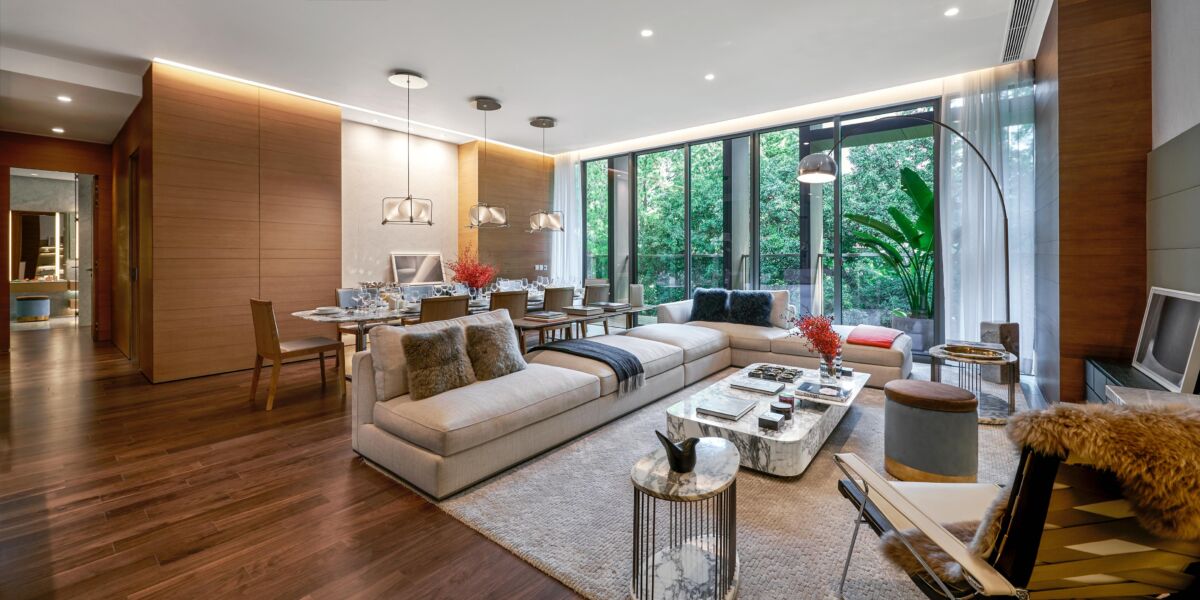 MODERN -- Kawasan Savyavasa yang dibangun JSI Group Indonesia dan Swire Properties Hong Kong sebagai ikon hunian modern di tengah Dharmawangsa.
