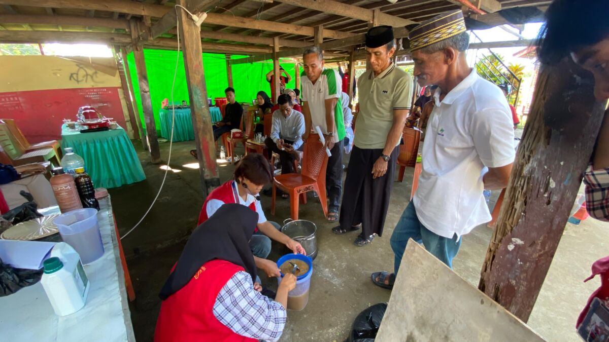 Mahasiswa KKN Tematik Universitas Hasanuddin Gelombang 114 yang ditempatkan di Desa Pasimarannu, Kecamatan Sinjai Timur, Kabupaten Sinjai, mengadakan workshop