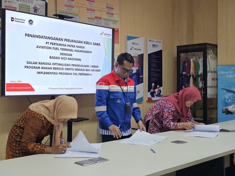 ist
MBG--penandatanganan kerja sama antara AFT Hasanuddin dan Badan Gizi Nasional, yang berlangsung di ruang rapat AFT Hasanuddin, akhir pekan lalu.
