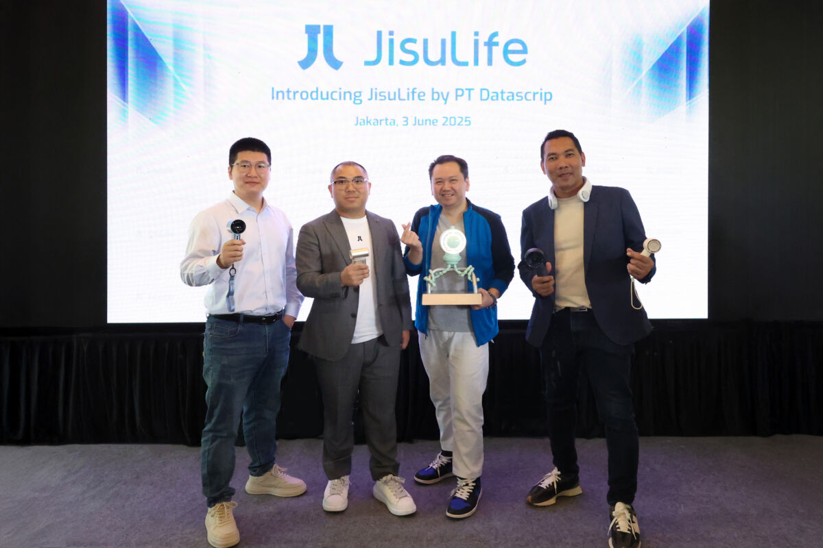 LAUNCHING -- Suasana launching produk JisuLife di Indonesia.