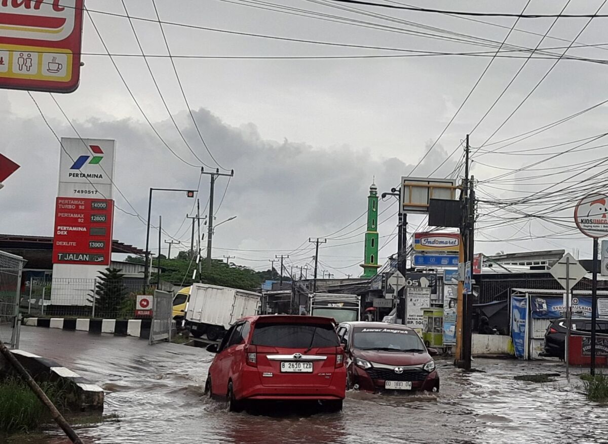 DPRD Maros Minta Pengembang Mematuhi Aturan Drainase.