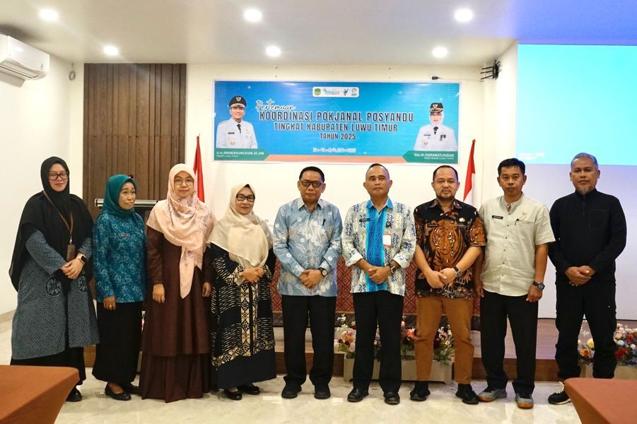 PERTEMUAN -- Dinas Kesehatan menggelar pertemuan koordinasi Pokjanal Posyandu Tingkat Kabupaten Luwu Timur Tahun 2025, di Wisma Trans Malili baru-baru ini. 
