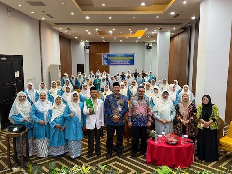 ist
PELATIHAN--PERWATI Sulsel menggelar Pelatihan Pemberdayaan Muballighat dan Moderasi Beragama yang digelar oleh di Continent Hotel Makassar, akhir pekan lalu.
